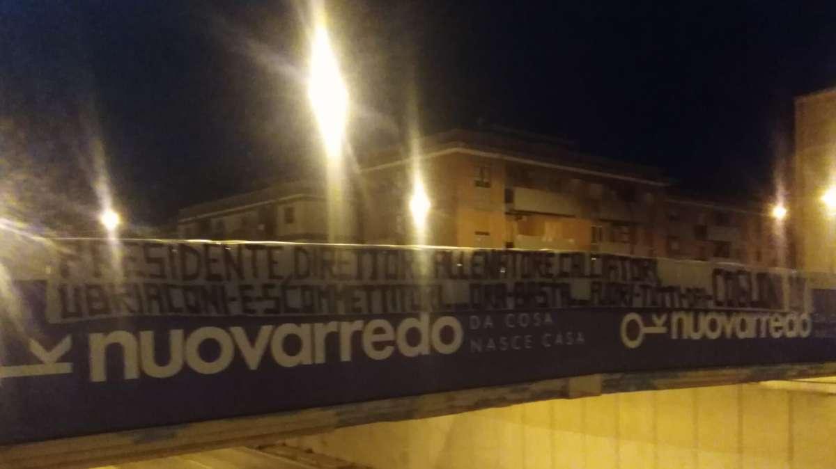 Taranto, altro striscione di contestazione: presi di mira società, tecnico e giocatori