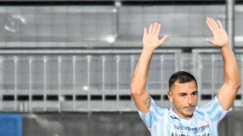 Virtus, tris e sorpasso alla Juve Stabia (3-1): doppietta per Maiorino