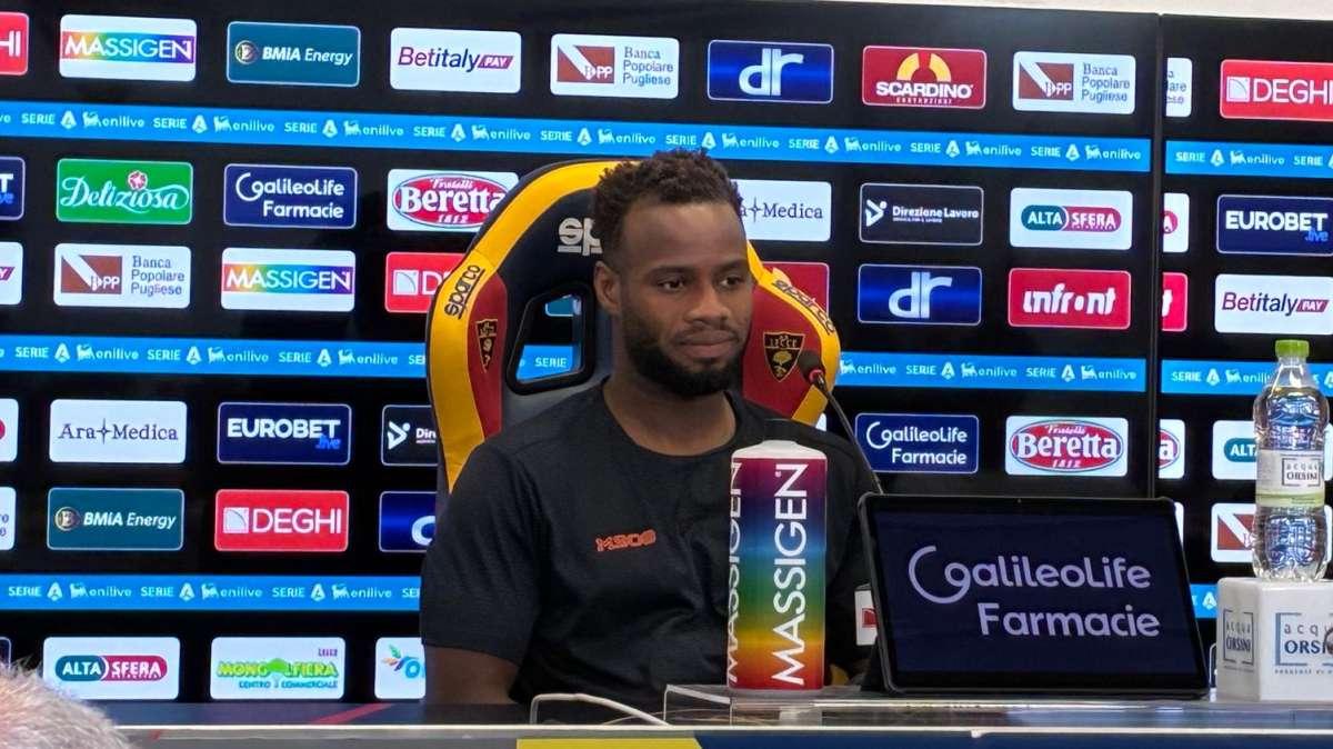 Lecce, Coulibaly: “Questo è lo spirito giusto per affrontare il campionato”