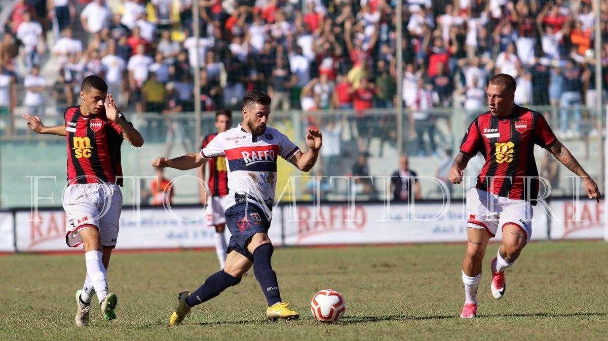 Taranto, tante uscite nel mercato invernale: Guaita in partenza? 