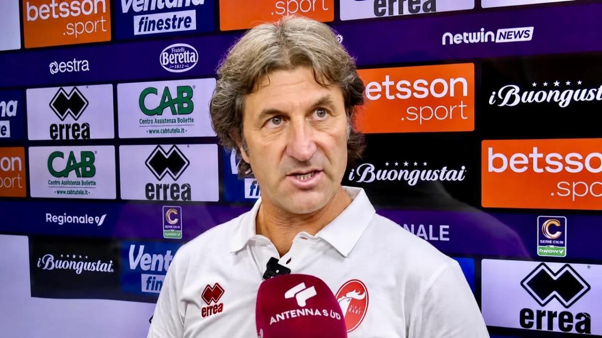 Bari, Rastelli si smentisce: Gomez e Grgic fuori dai convocati