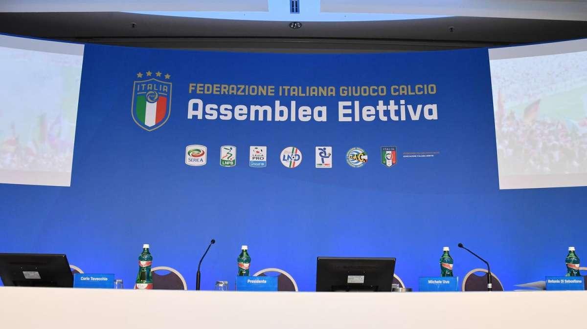 Figc, decisa posposizione di un mese dei controlli relativi ai contributi INPS