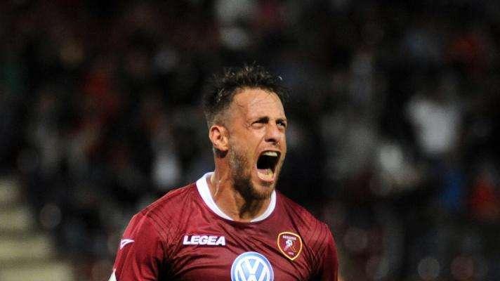 Reggina, Denis: "È scandaloso, partita rubata come all'andata. Noi superiori"
