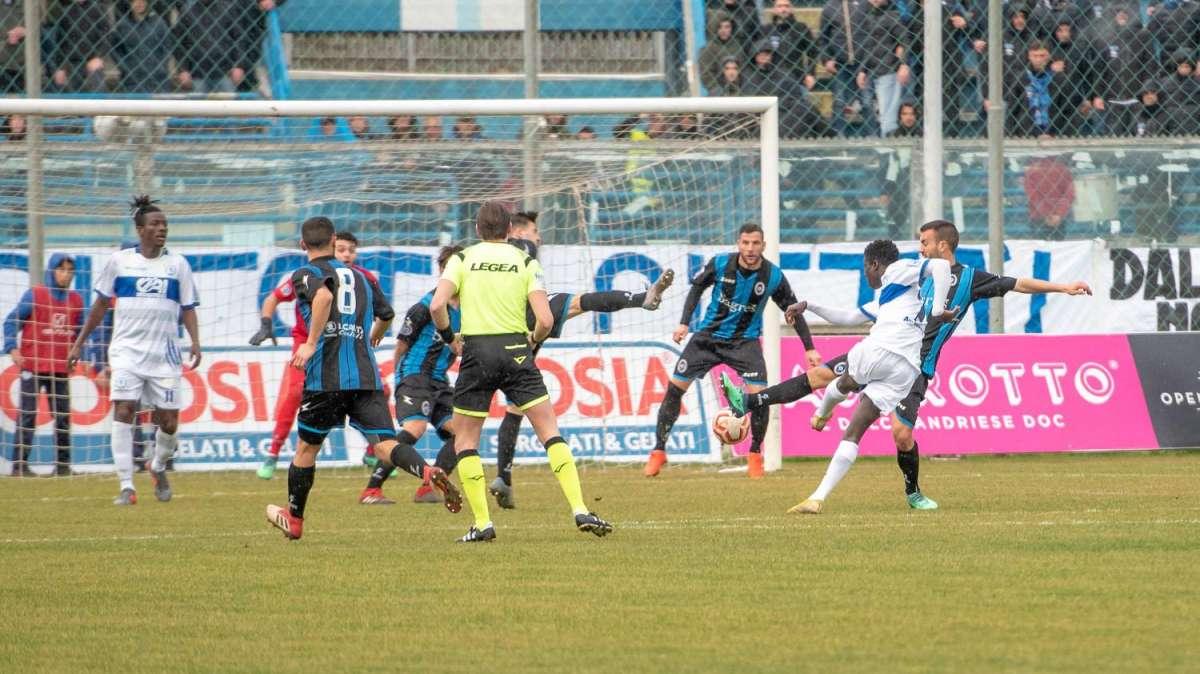 Fidelis Andria, per la prima volta playoff in D. Positivi due precedenti