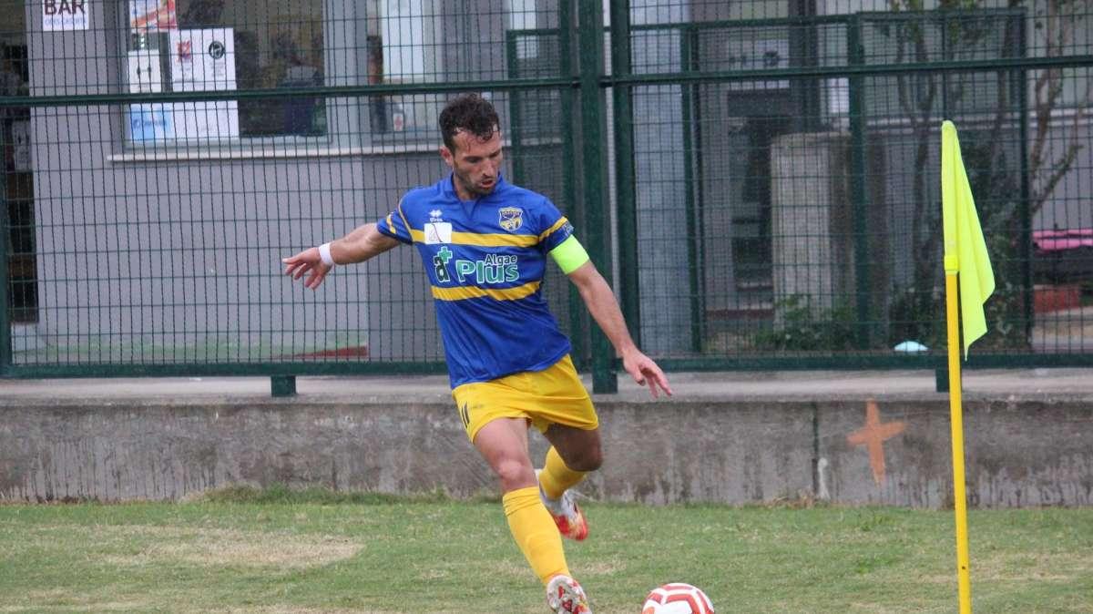 Gravina-Molfetta 2-0, i gialloblù vincono il derby e continuano la loro risalita