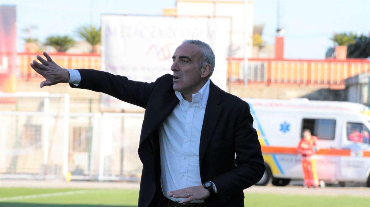 Casarano, Feola: "Il morale è basso ma vogliamo i playoff, dobbiamo crederci"