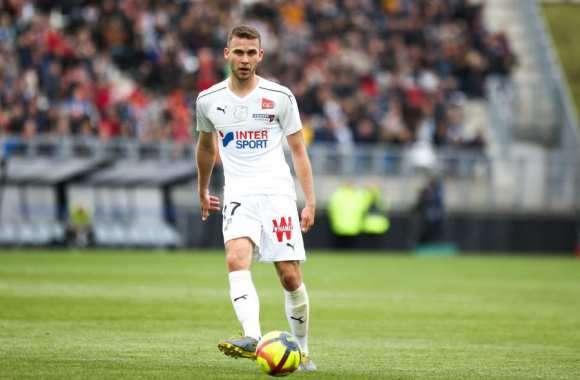 Blin si presenta: "C'è il Lecce che mi aspetta per una nuova avventura"