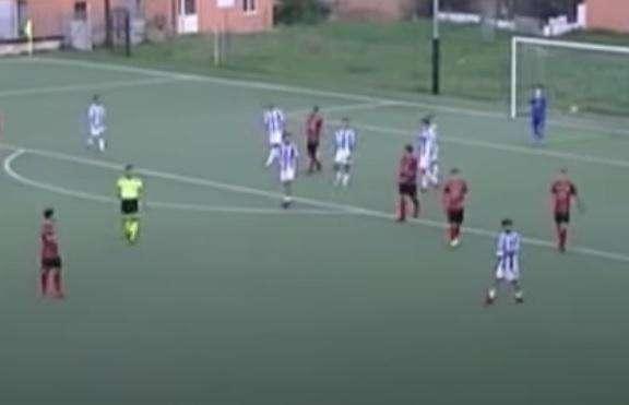 Promozione - Bagarre al vertice nel girone A, in quello B dominio Città di Gallipoli 