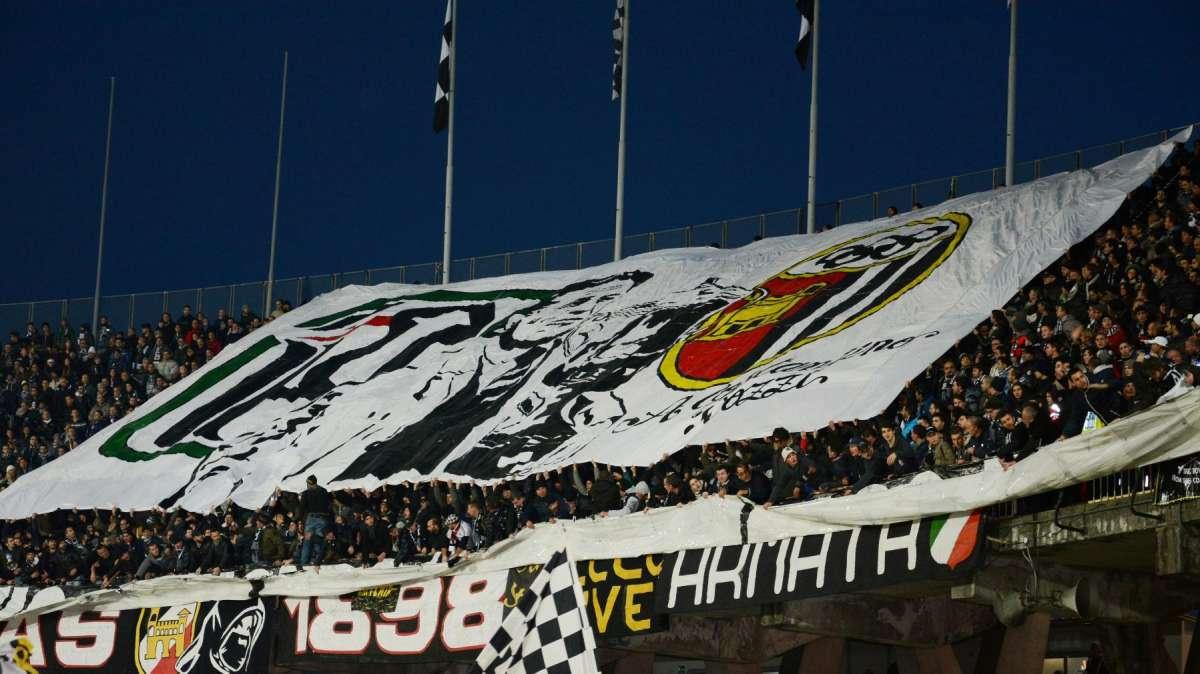 Le formazioni ufficiali di Ascoli-Lecce: Sorpresa Helgason confermato Tuia
