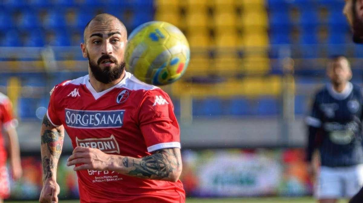 Picerno-Bari 0-1: il guizzo di Simeri castiga ancora i lucani 