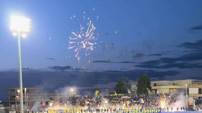 Apoteosi Cerignola, Juve Stabia eliminata: 3-0 al "Monterisi"