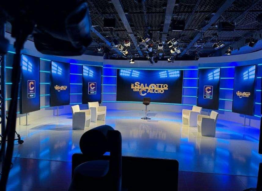 Questa sera alle 21 su Antenna Sud ‘Il Salotto del Calcio’