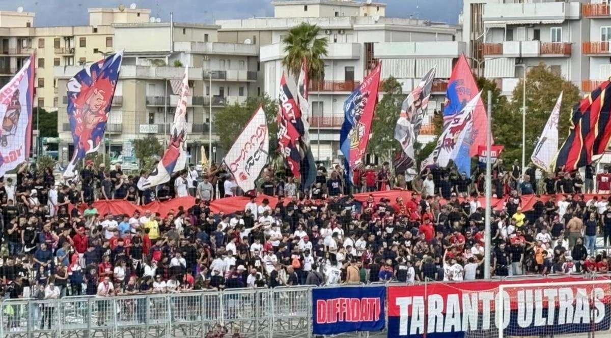 Racale-Taranto, dietrofront tagliandi: la Questura destina solo 250 biglietti ai tifosi ionici