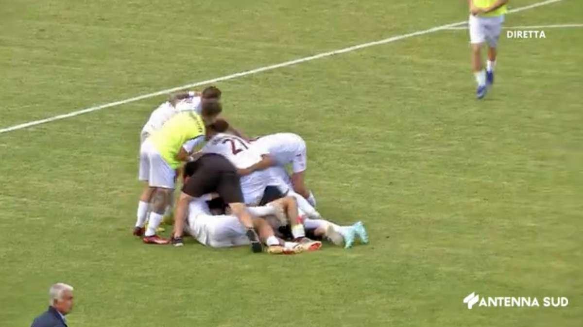 Gioia Nardò, sconfitta la Cavese nella finale playoff: decisiva la rete di Russo nei supplementari