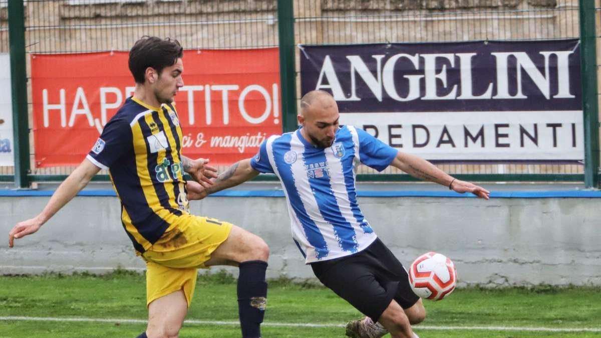 Le ultime dai campi: Fasano, ballottaggio Dambros-Lopez in attacco