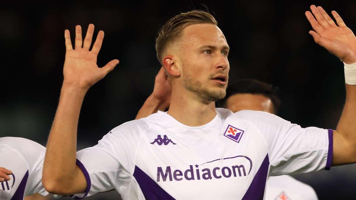 Le probabili formazioni di Fiorentina-Lecce: in campo tanti ex, da Barak a Maleh
