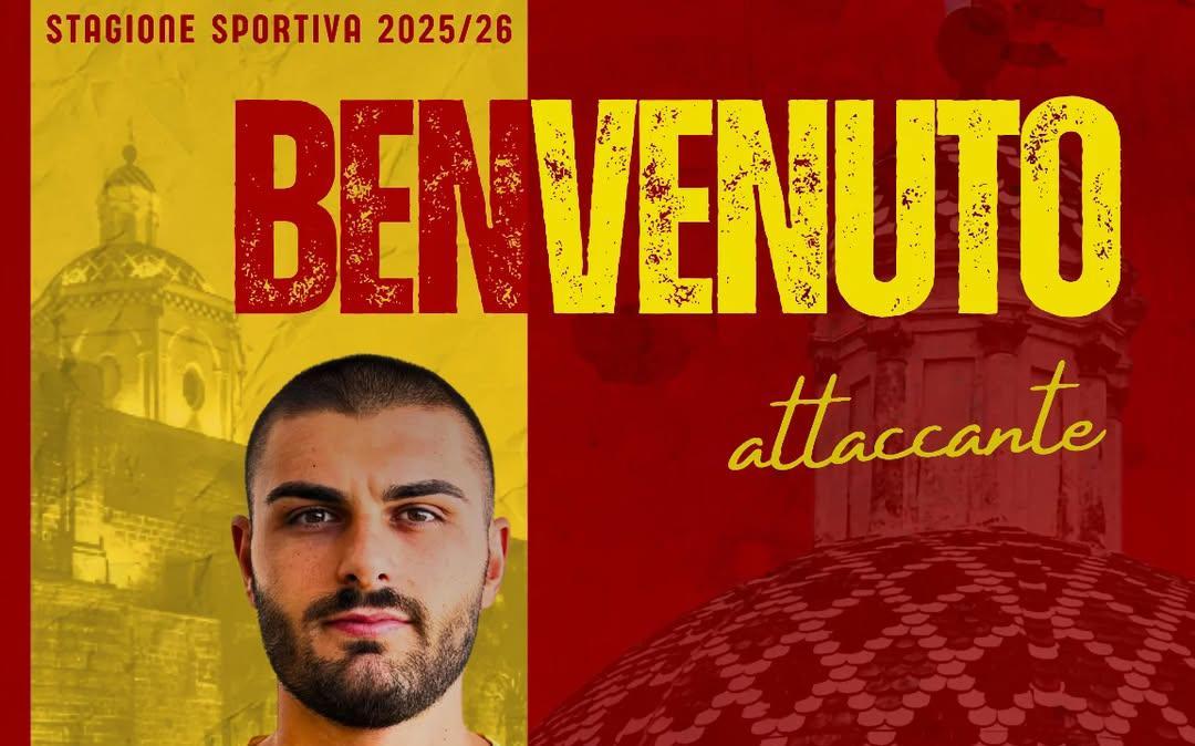 TCP - Galatina, piace un attaccante