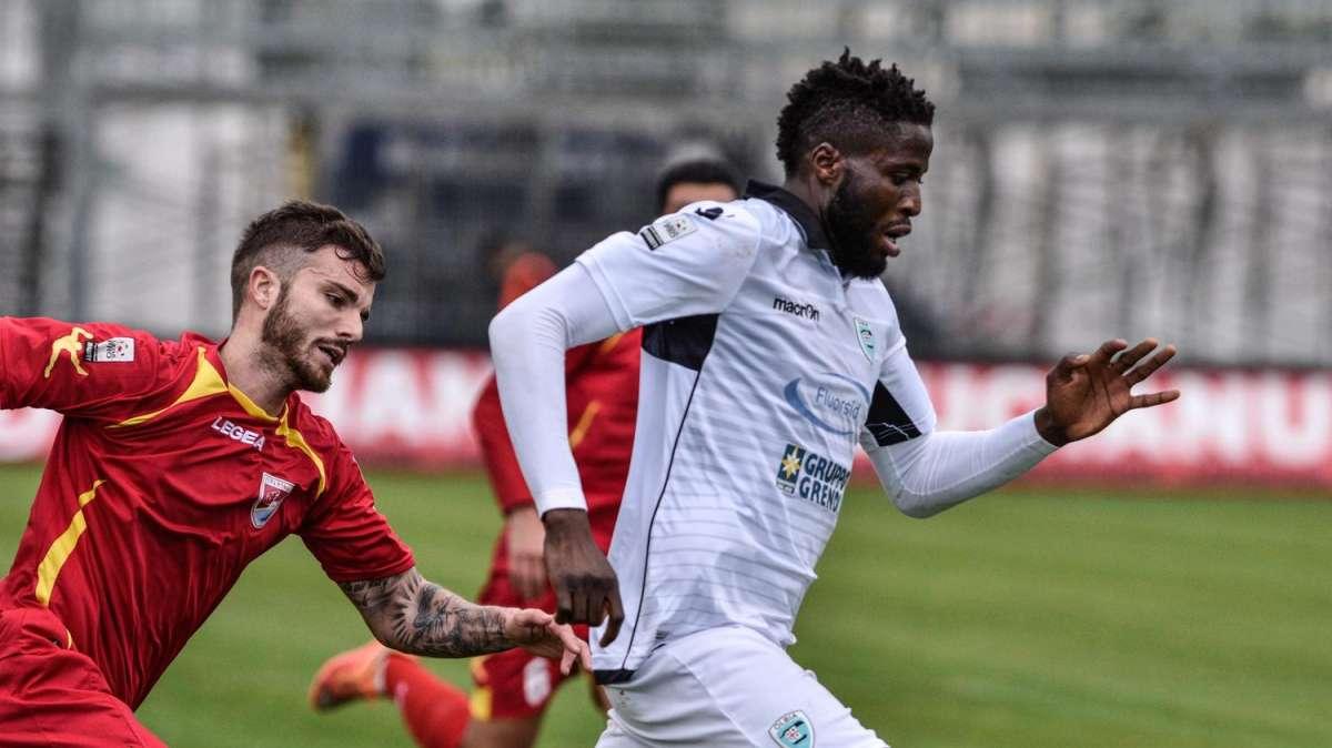 Foggia, Ogunseye: "Felice per la doppietta, in futuro sempre cosi"