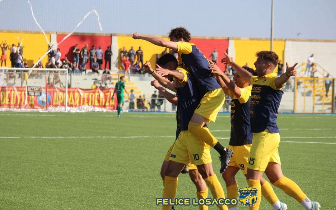 Gravina-Bitonto 5-1, i gialloblù affossano i neroverdi 