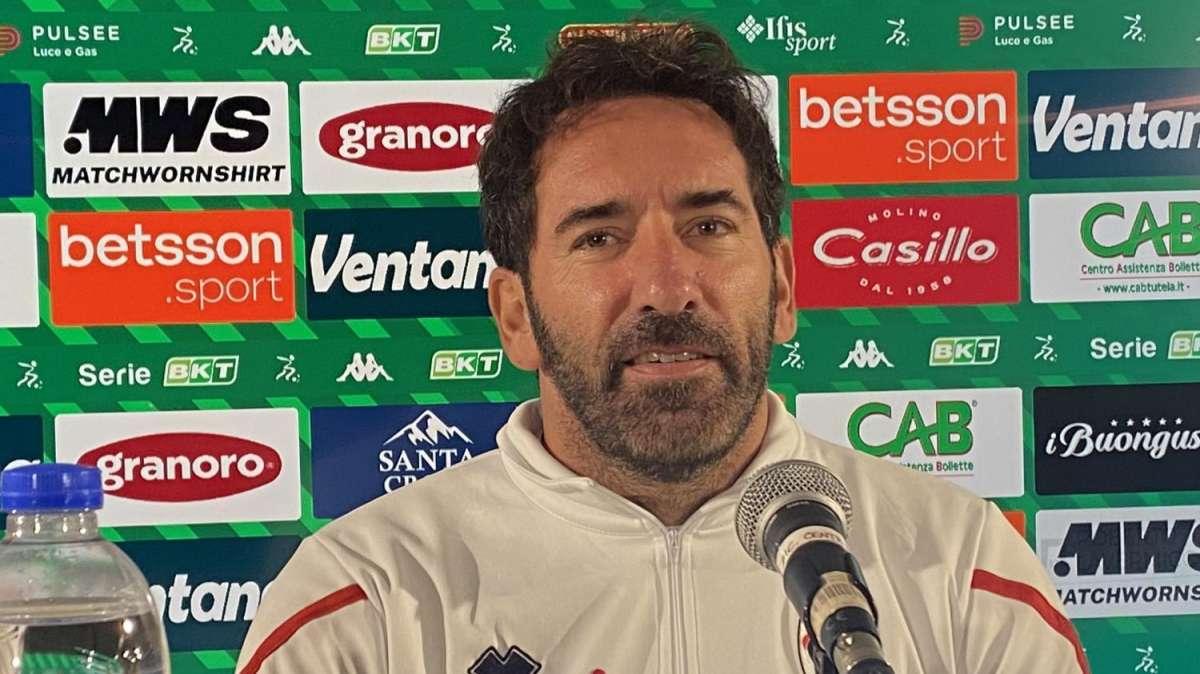Verso Reggiana-Bari, Caserta: “Nikolaou e Verreth da valutare. Ora serve più incisività”