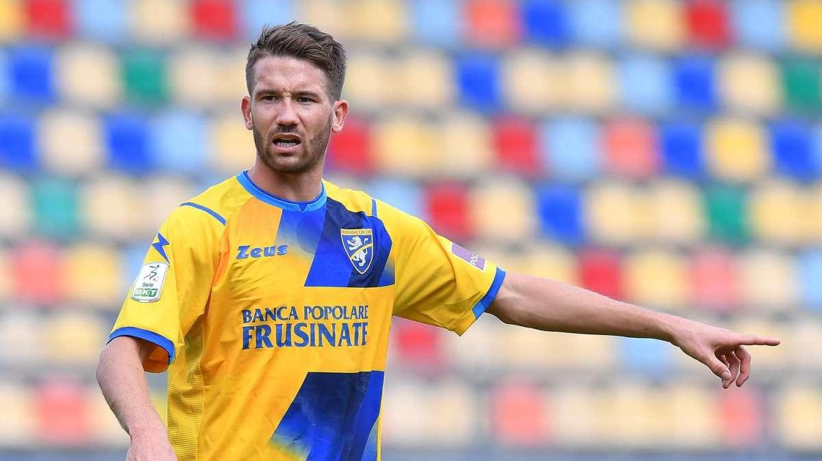 Lecce, nuova idea per il centrocampo: piace Marcus Rohden