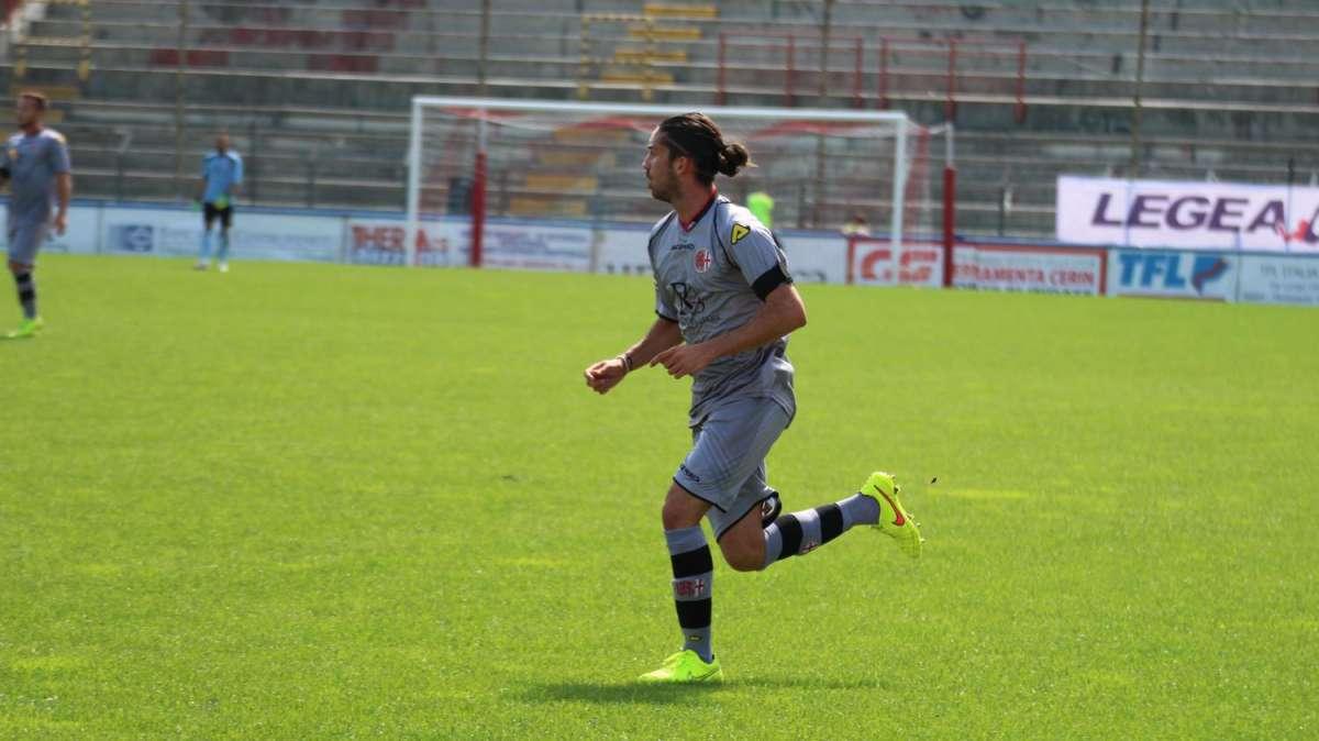 Foggia, Nicolao ai saluti: su di lui l'Ancona e un'altra pugliese