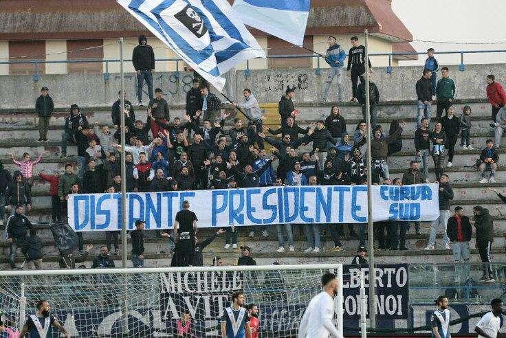 Comunicato del gruppo Distante: nessuna trattativa per il Brindisi