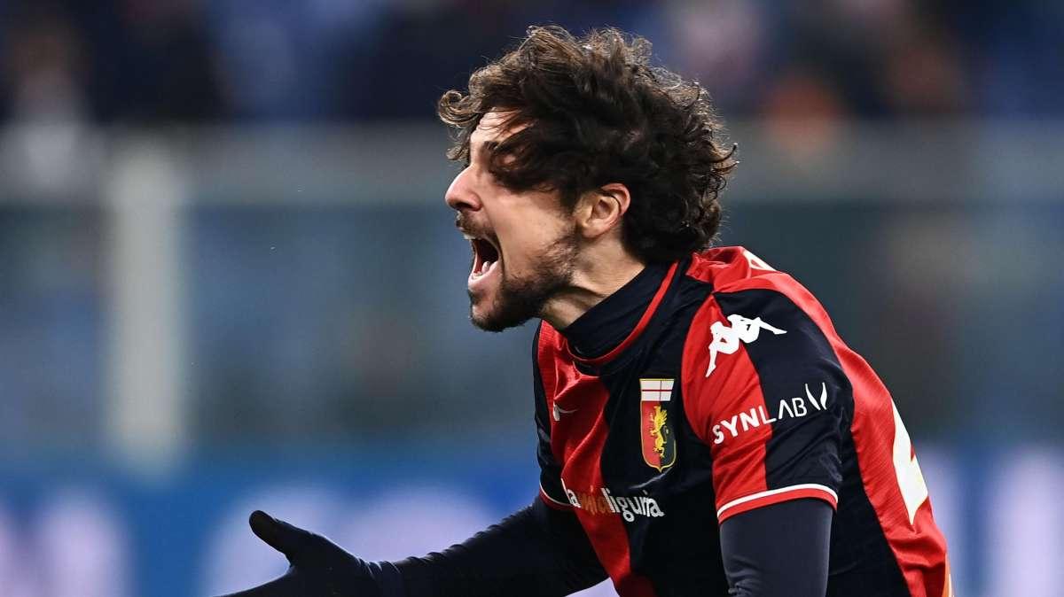 Lecce, idea nuova per l'attacco: si pensa all'ormai ex Genoa Destro