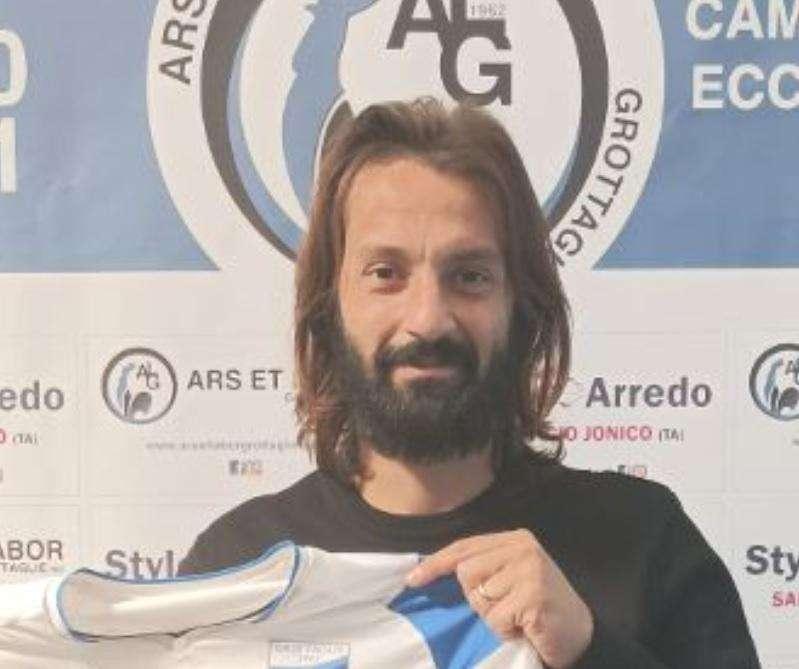 UFFICIALE - Grottaglie, due nuovi innesti a centrocampo