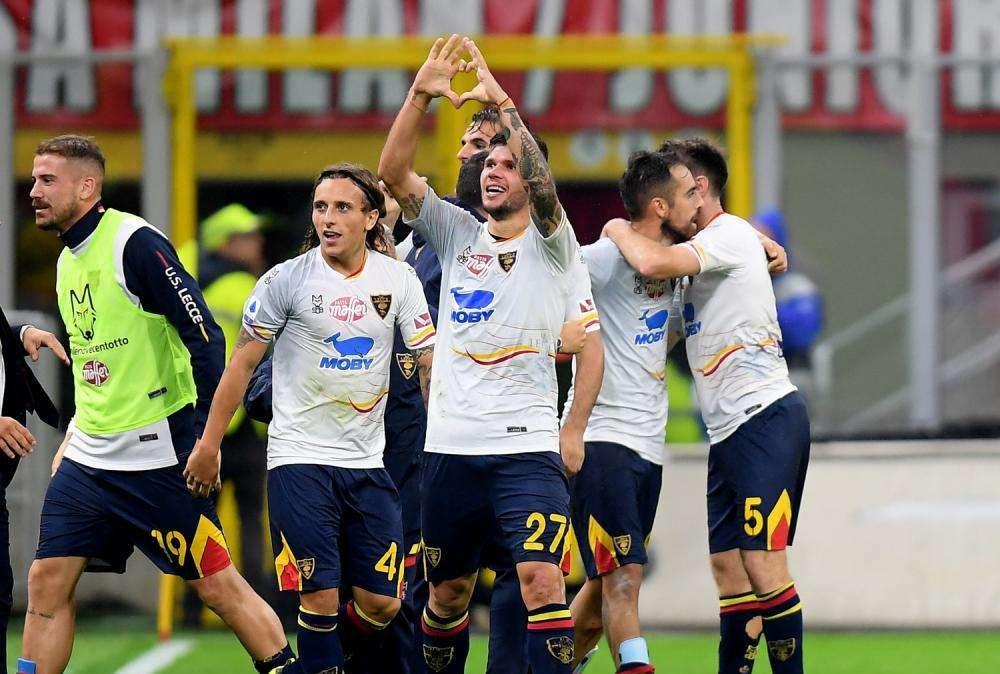 Giudice Sportivo Serie A: Lecce multato, a Verona chiuso il settore Poltrone Est