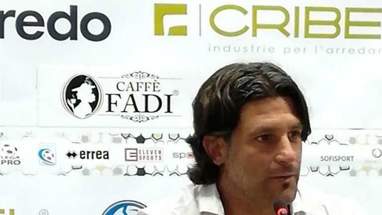 Ds V. Francavilla: "Noi rispettiamo le regole, aspettiamo la decisione di Lega e FIGC"