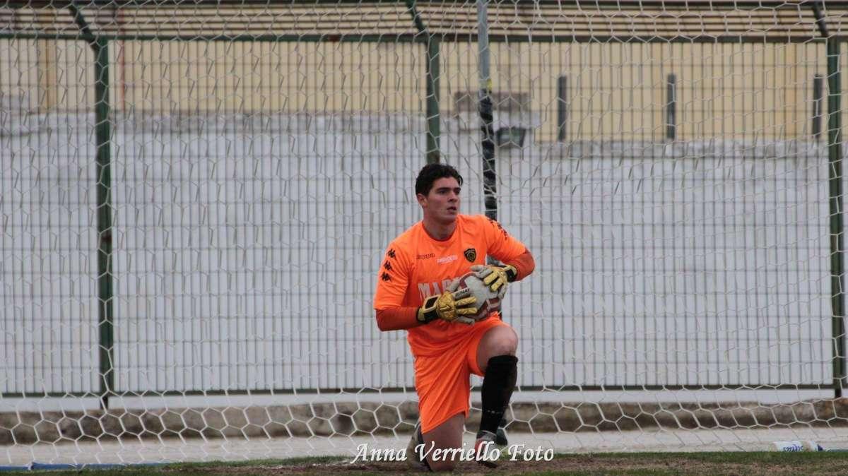 Figliola, Bitonto Calcio