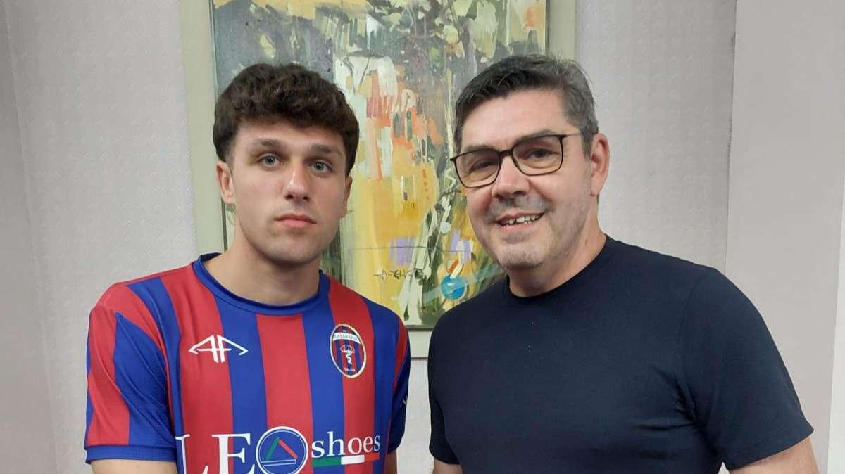 UFFICIALE - Casarano: preso un esterno ex Benevento 