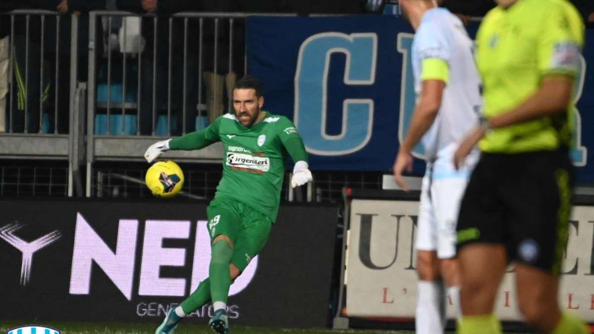 Virtus Francavilla, la dirigenza prepara gli ultimi colpi di un mercato rivoluzionario