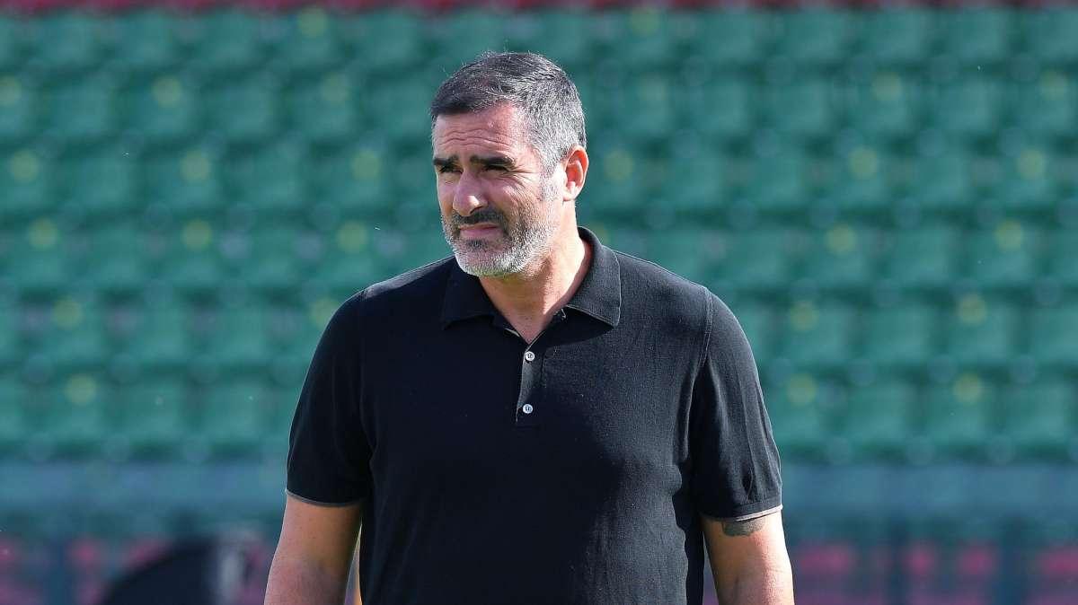 UFFICIALE - Ternana, Pisa fatale: esonerato Lucarelli