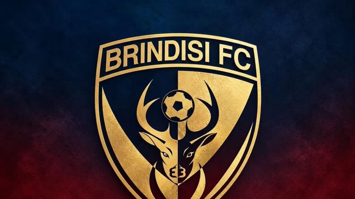 Brindisi FC, il passato incontra il presente: nasce la terza maglia “History”
