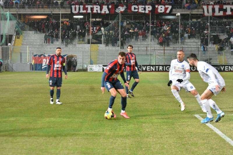 Il Taranto sbatte contro il muro della Paganese: 1-1 allo Iacovone. Giovinco sbaglia un rigore