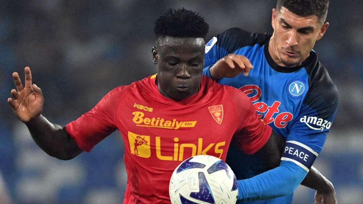 Le probabili formazioni di Monza-Lecce: Baroni sceglie il tridente Strefezza-Ceesay-Banda