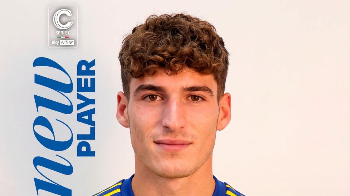 UFFICIALE - Cerignola, in difesa arriva il classe 2004 Sena