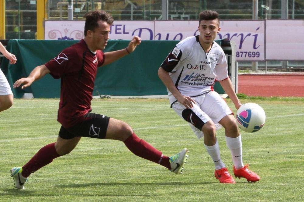 Lecce, ag. Martiniello: "Al 99% vestirà la maglia giallorossa il prossimo anno"