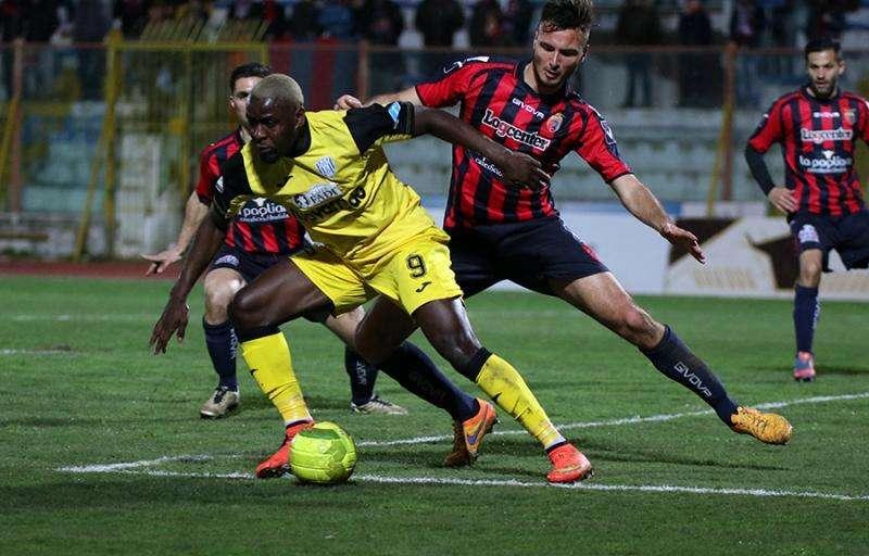 UFFICIALE - Virtus Francavilla, ceduto Nzola al Carpi
