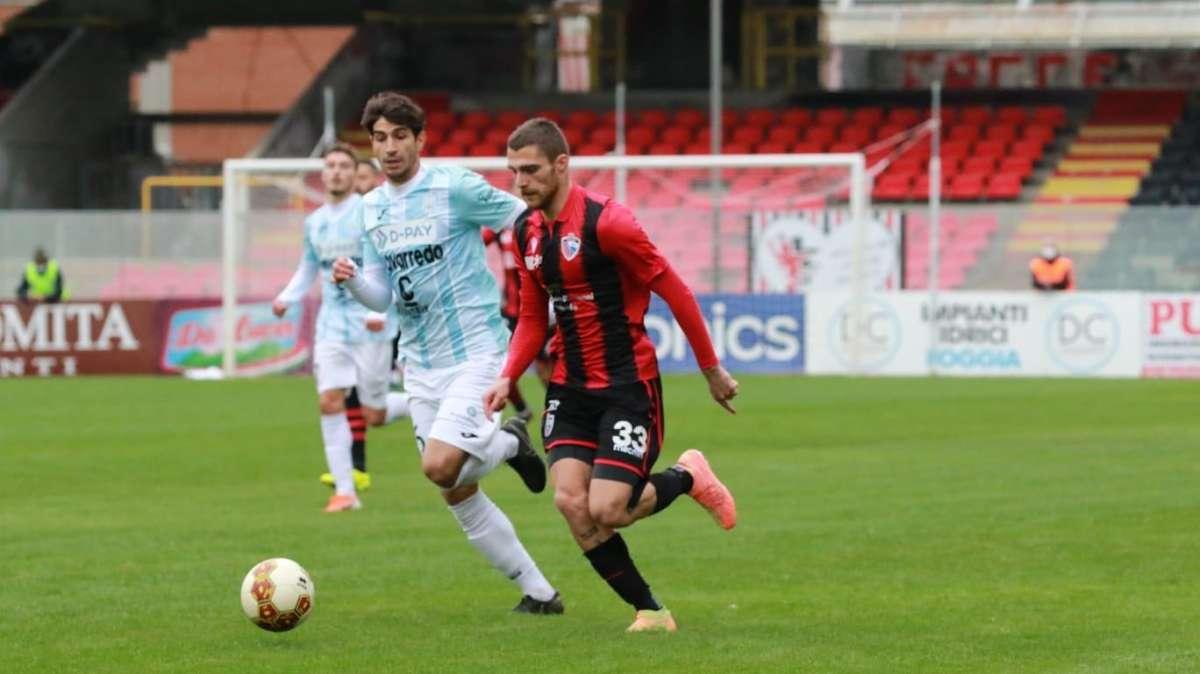 Foggia, Rocca: "Felice di essere ancora qui, spero di godermi la tifoseria"