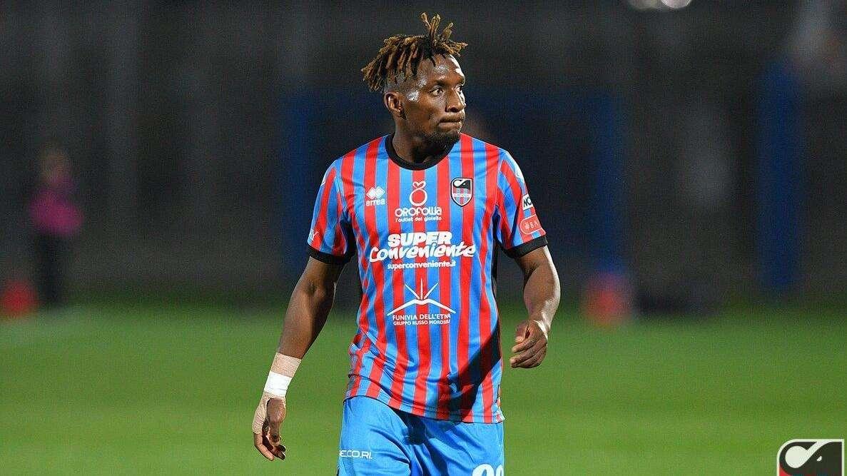 Taranto, si lavora sul mercato: interesse per Welbeck, Matera piace al Sorrento