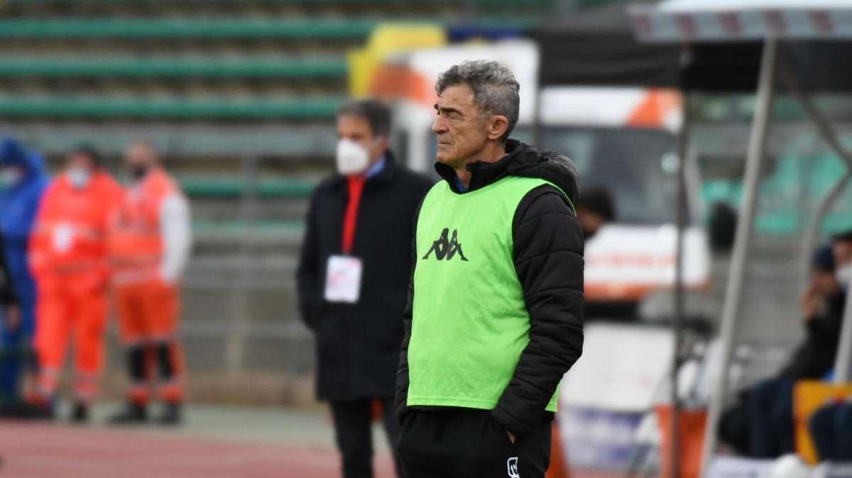 Bari, Auteri: "Rinvio? Dal punto di vista fisico meglio così. Vogliamo andare avanti"