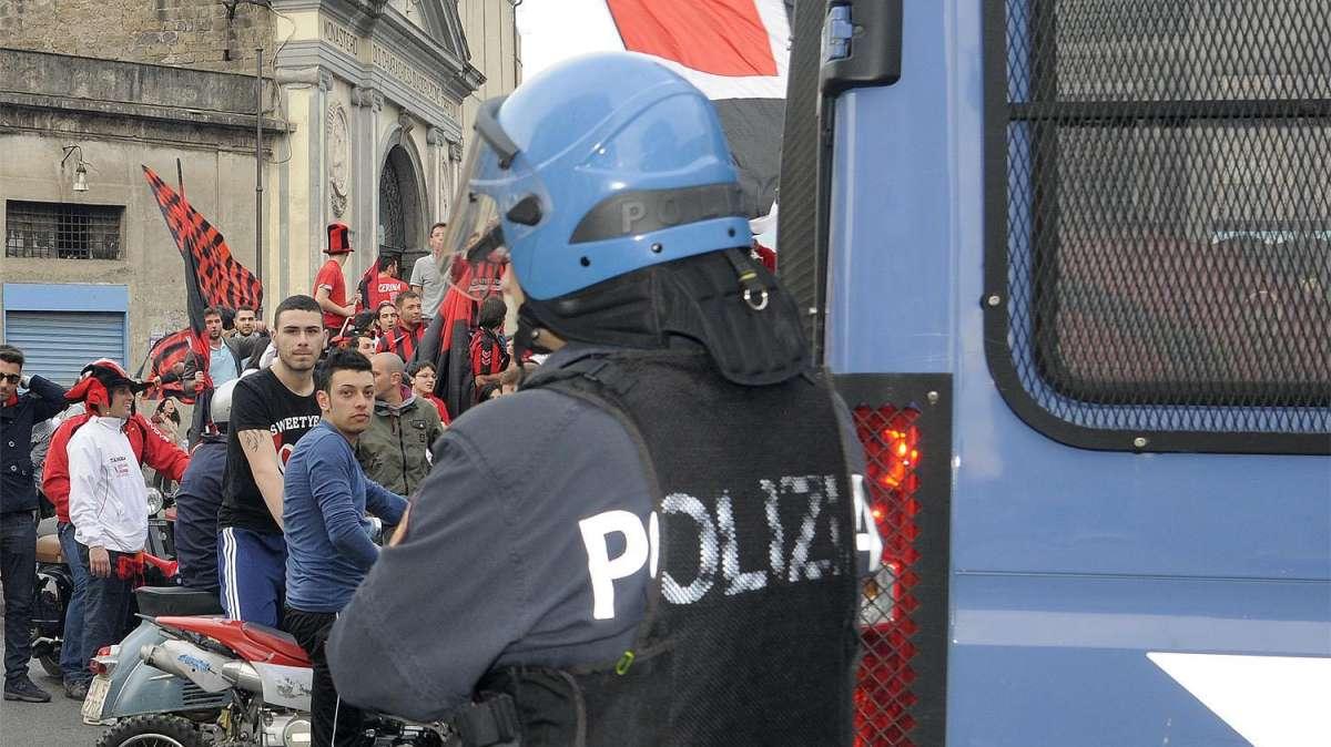 Calciatori dell'Ugento picchiati a cinghiate: daspo a 4 tifosi del Nardò