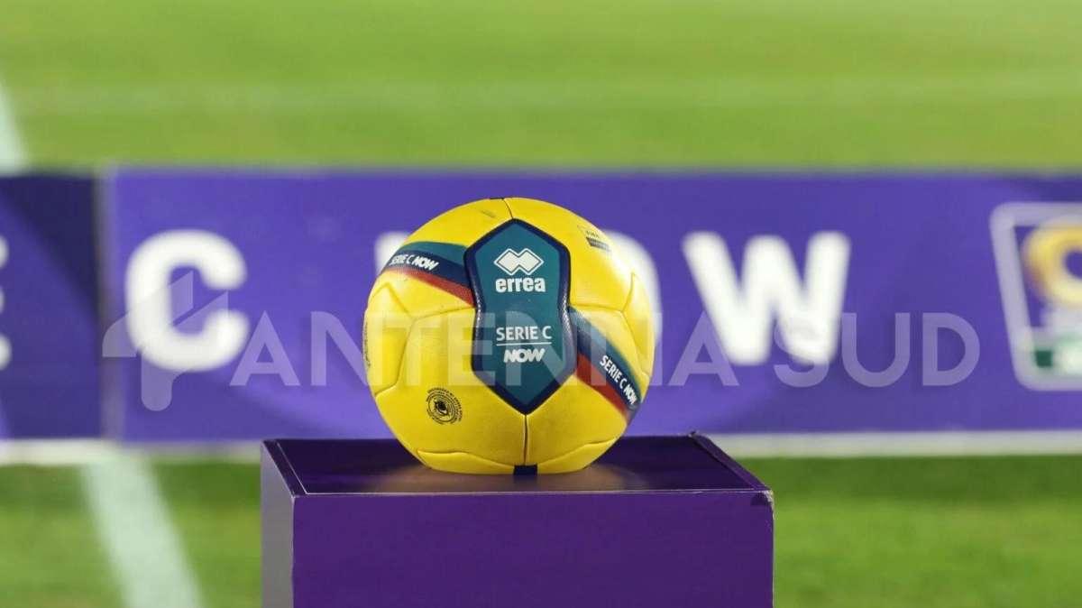 Crotone-Foggia: le formazioni ufficiali