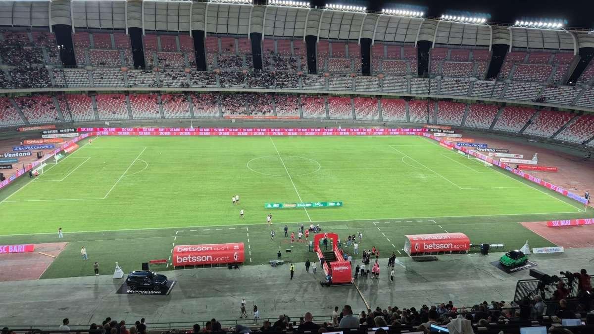 Bari-Monza 1-1: il gol di Moncini consegna il primo punto ai biancorossi