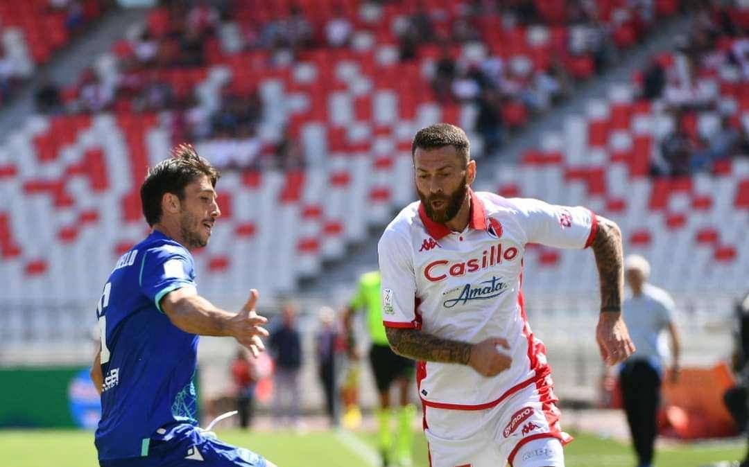 Bari, pari ed enormi rimpianti: con la SPAL finisce 2-2