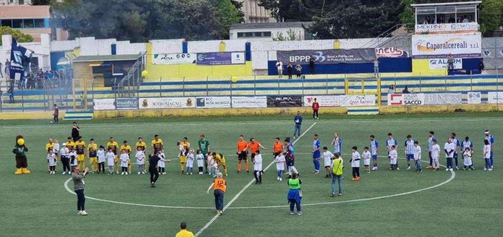 Gravina-Manfredonia 0-0, un pari che vale la salvezza 