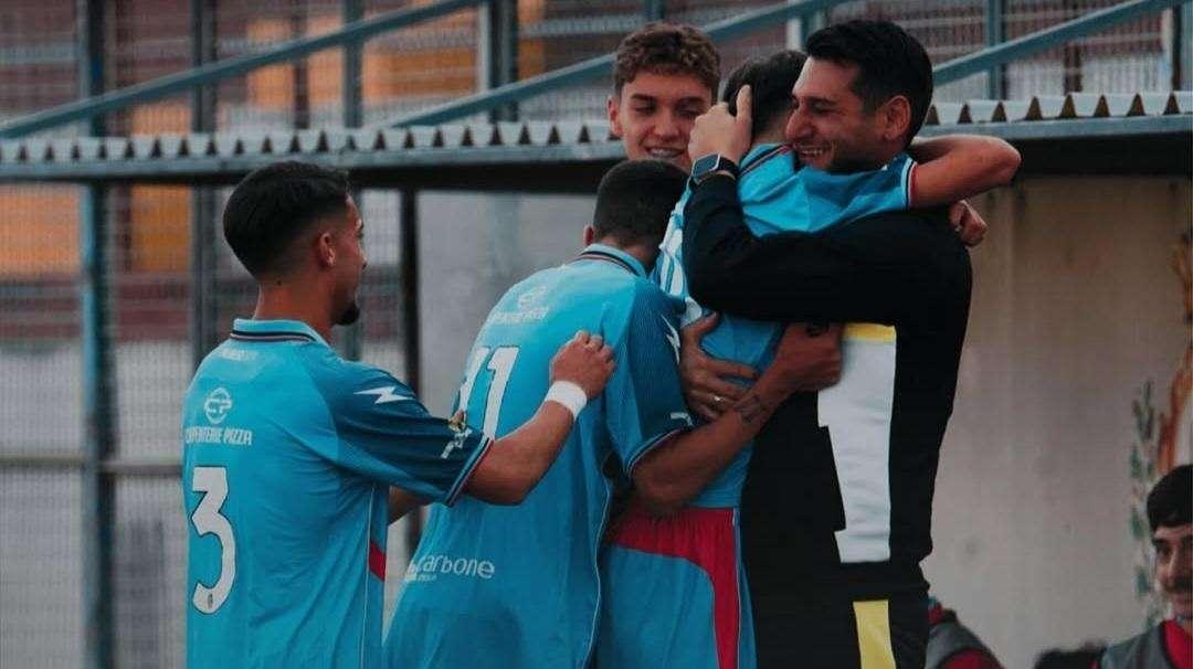Palmese U19, vittoria e primato: parla mister Errico e i protagonisti Dentice e Del Giudice